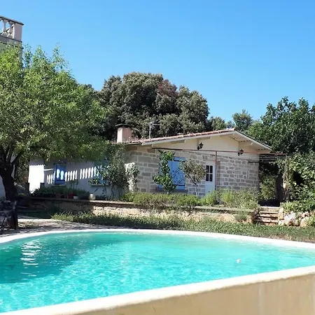 Mas-maisonnette A Proximite De Montpellier Et De La Mer, Au Milieu De La Nature *