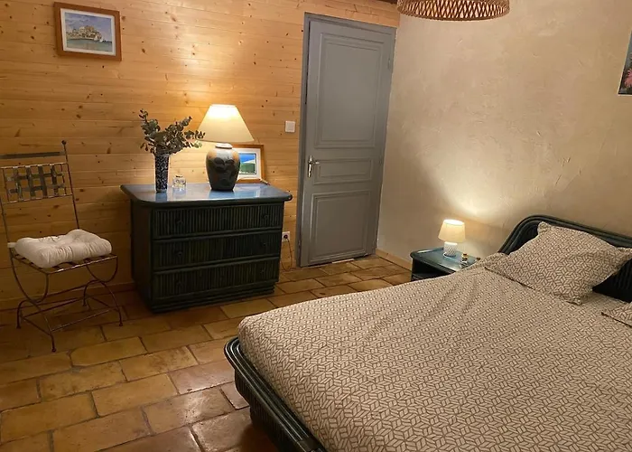 Small House In Nature Pignan